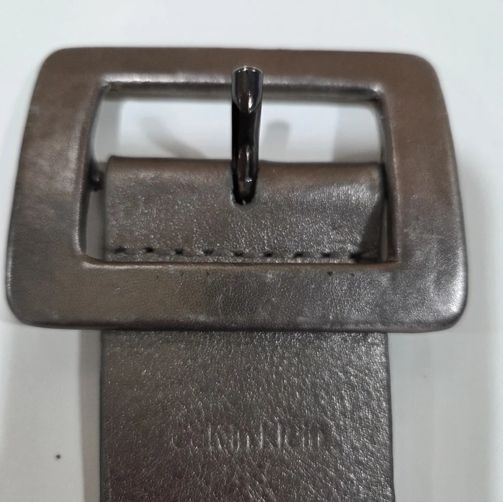 Calvin Klein Platinum Color Wide Leather Belt - Picture 7 of 7